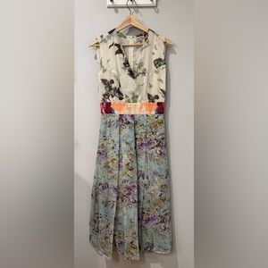 J. Peterman Maximalist V-Neck Maxi Dress